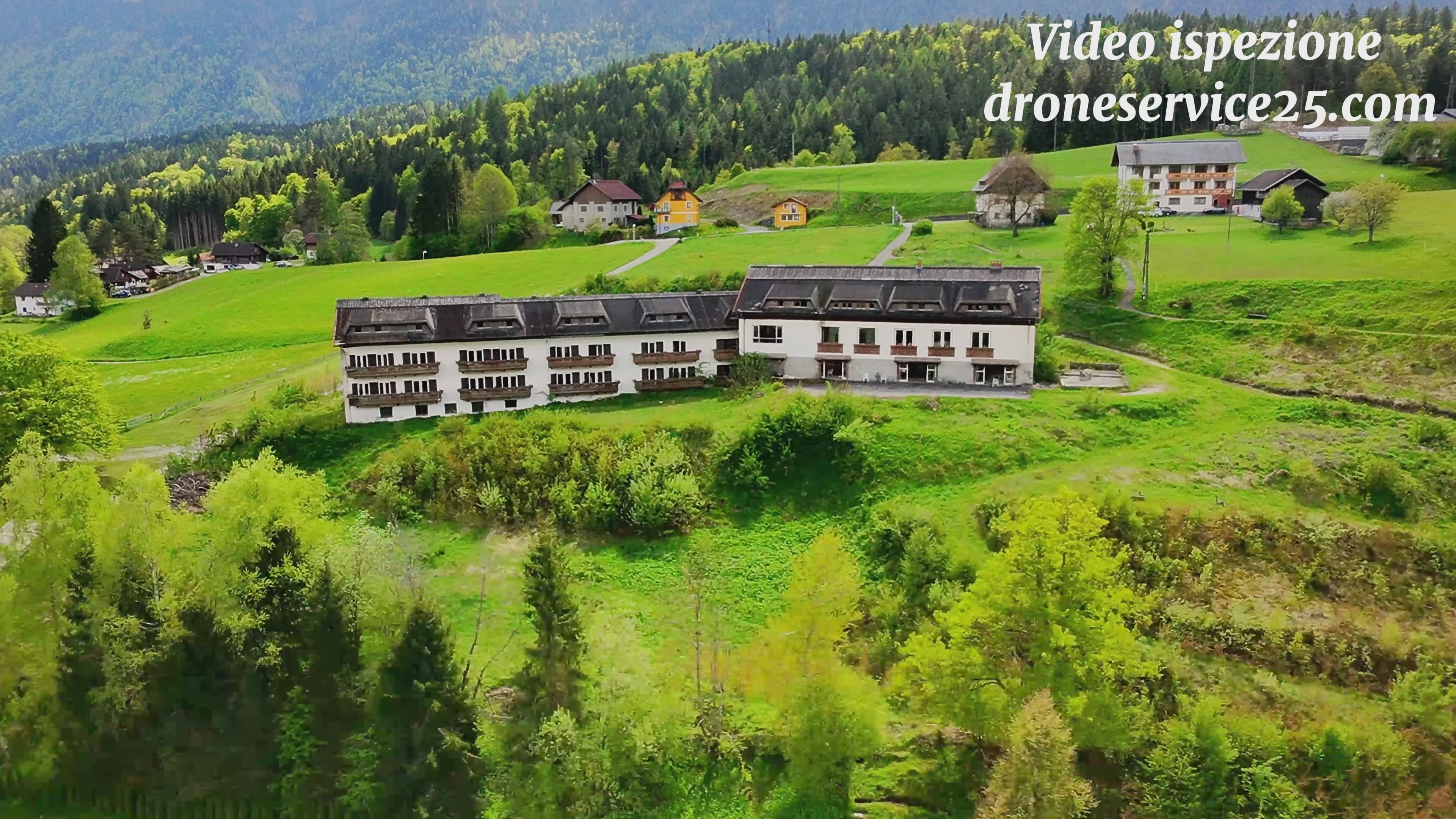 Carica il video: 